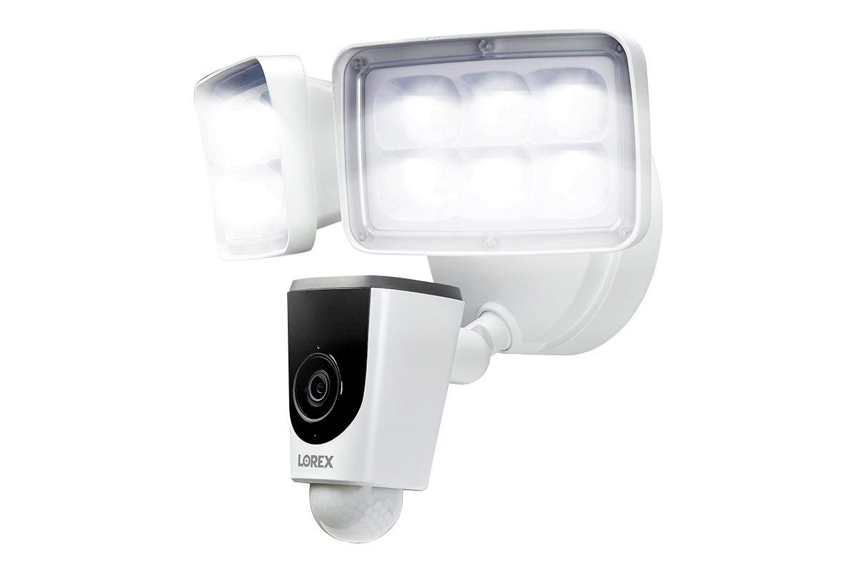 1080p Wi-Fi Floodlight Security Camera (32GB) - Amazon