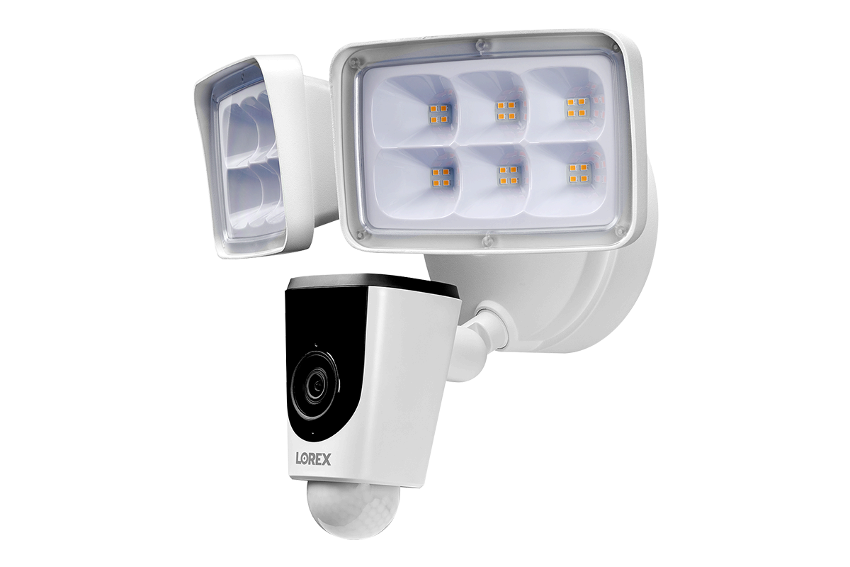 1080p Wi-Fi Floodlight Security Camera (32GB) - Amazon